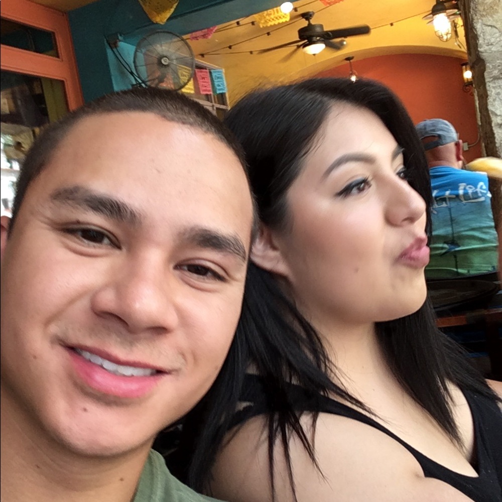 Meet your Posher, Gregory